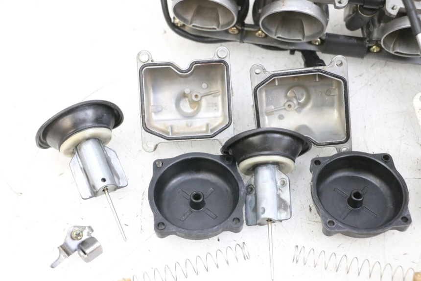 photo de CARBURATORE KAWASAKI ZR 7 750 (1999 - 2001) - Altra vista dell'articolo