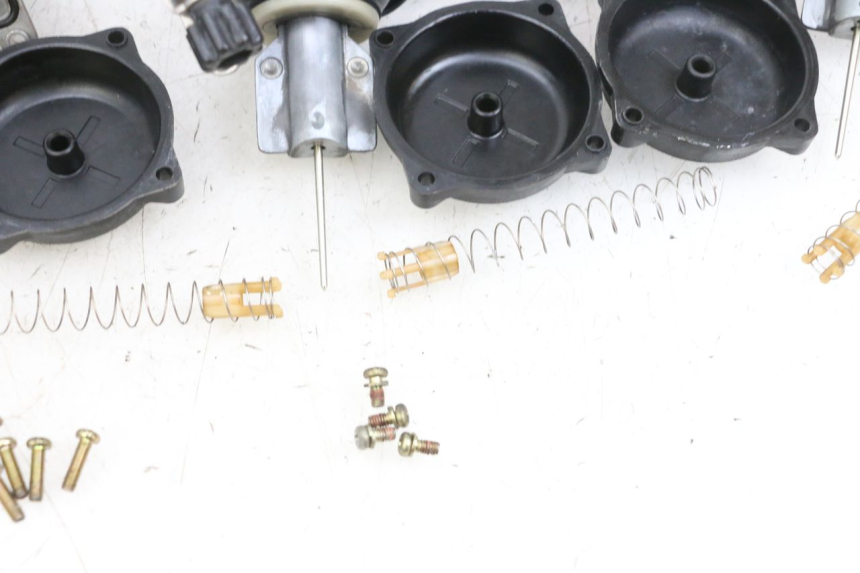 photo de CARBURATORE KAWASAKI ZR 7 750 (1999 - 2001) - Zoom sui componenti