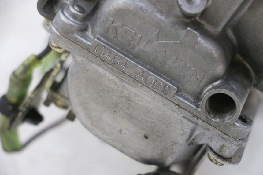 photo de CARBURATORE KAWASAKI ZR 7 750 (1999 - 2001) - Dettagli dei punti di fissaggio