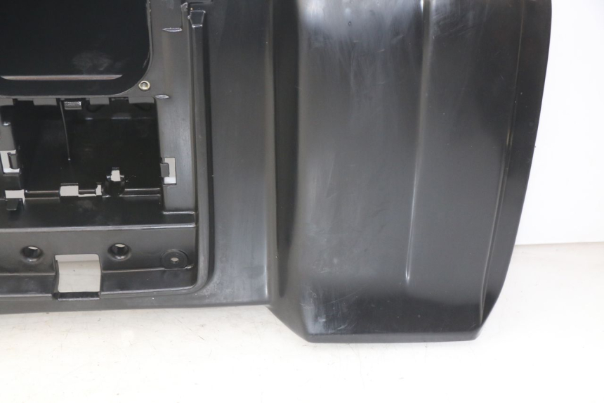 photo de CARENAGE POSTERIORE YAMAHA BLASTER 200 (2003 - 2007)