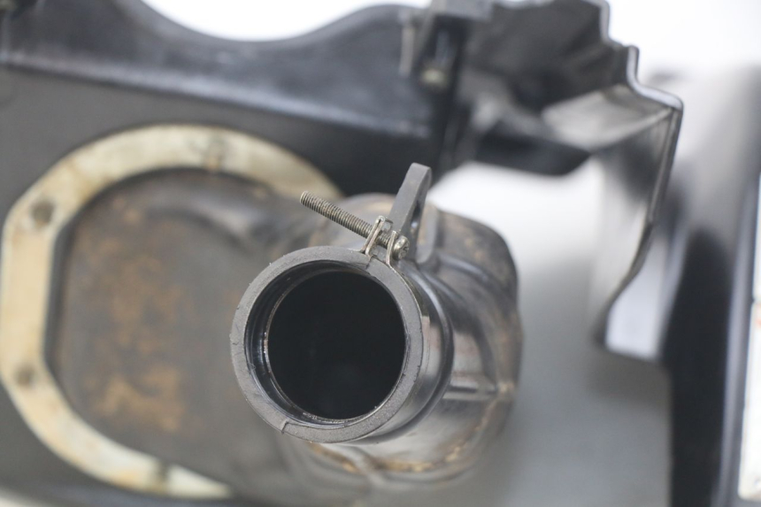 photo de CARENAGE POSTERIORE YAMAHA BLASTER 200 (2003 - 2007)