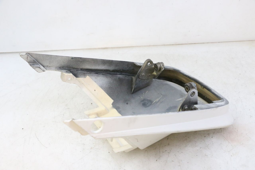 photo de CARENA POSTERIORE YAMAHA FJ 36Y 1100 (1984 - 1985)