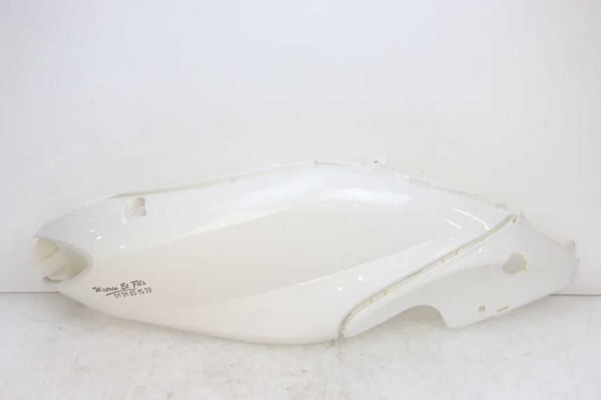 photo de CARENAGE POSTERIORE PIAGGIO FLY 125 (2005 - 2012)