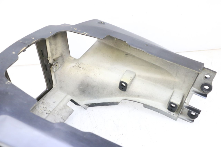 photo de CARENA POSTERIORE KAWASAKI GPZ RX 1000 (1986 - 1988) - Altra angolazione