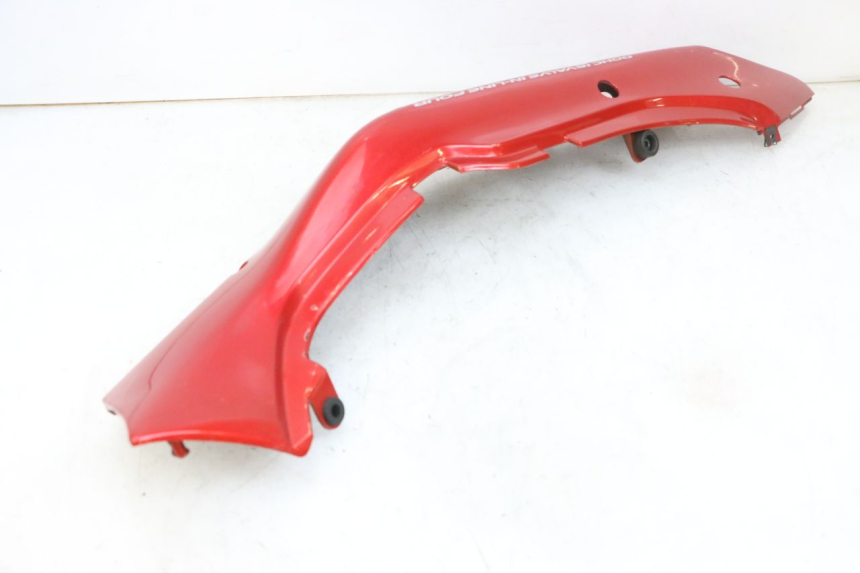 photo de CARENA POSTERIORE SUZUKI GSF N BANDIT 600 (1996 - 1999) - Dettagli dei punti di fissaggio