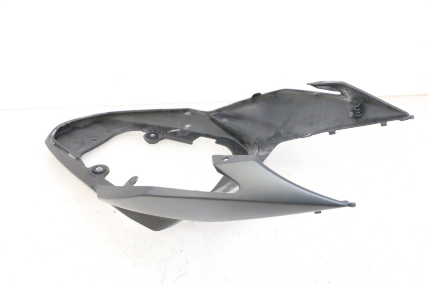 photo de CARENA POSTERIORE SUZUKI GSR 750 (2011 - 2017)