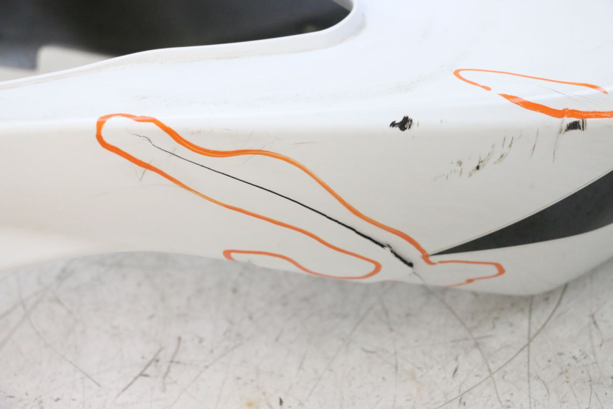 photo de CARENA POSTERIORE SUZUKI GSXR GSX-R 1000 (2003 - 2004) - Primo piano ad alta risoluzione