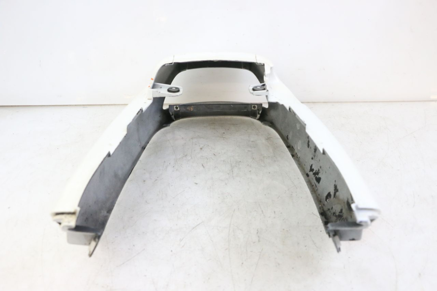 photo de CARENA POSTERIORE HONDA CBR F 1000 (1993 - 1996) - Caratteristiche distintive