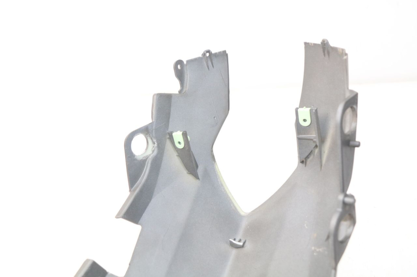 photo de CARENA POSTERIORE PEUGEOT KISBEE 2T 50 (2010 - 2017)