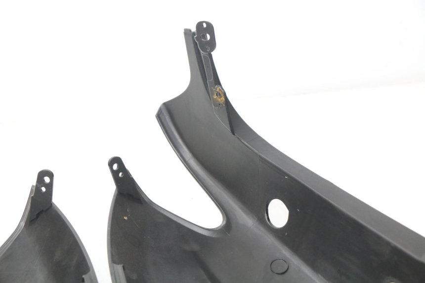photo de Carena posteriore YAMAHA NEOS NEO'S 4T 50 (2008 - 2016)