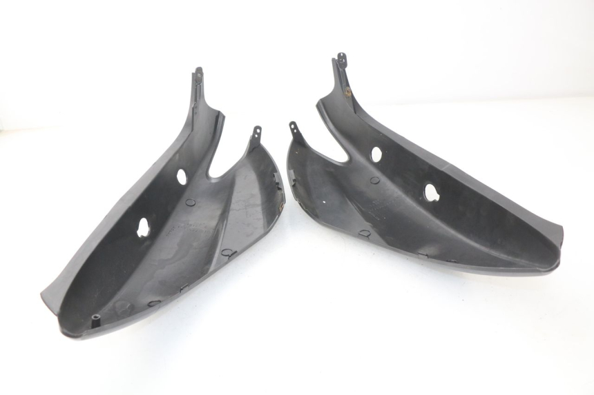 photo de Carena posteriore YAMAHA NEOS NEO'S 4T 50 (2008 - 2016)