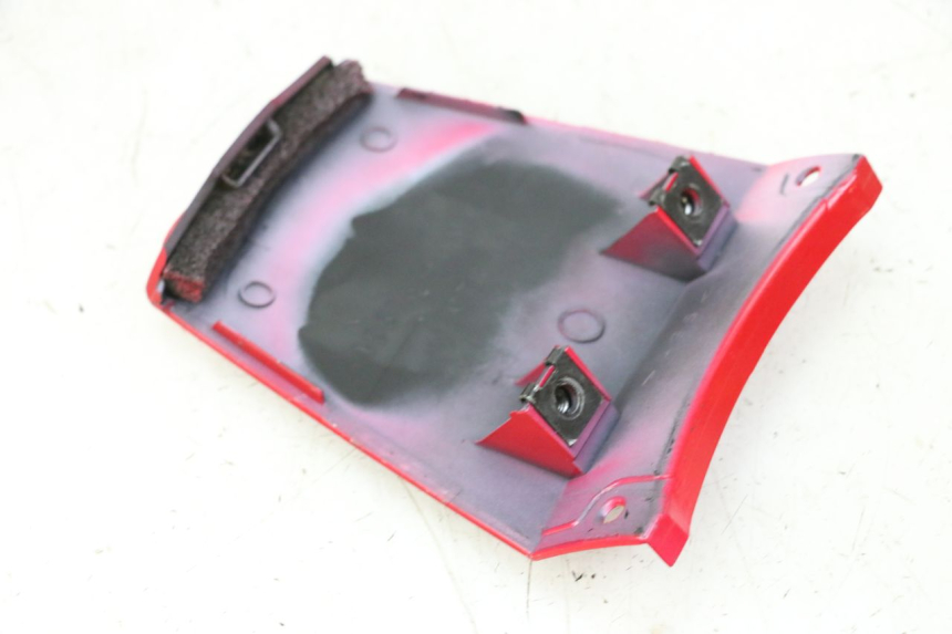 photo de CARENA POSTERIORE SUZUKI SV S 650 (2003 - 2009)
