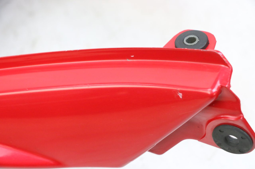 photo de CARENA POSTERIORE SUZUKI SV S 650 (2003 - 2009)