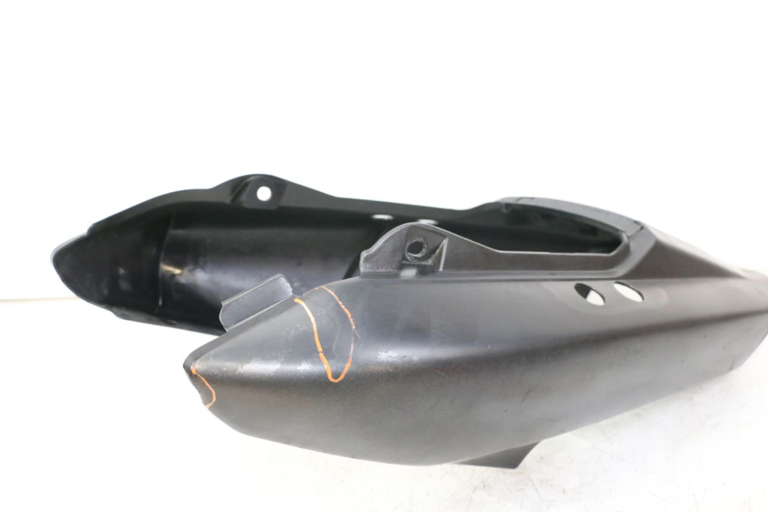 photo de CARENA POSTERIORE YAMAHA FZS FAZER 600 (2001 - 2003)