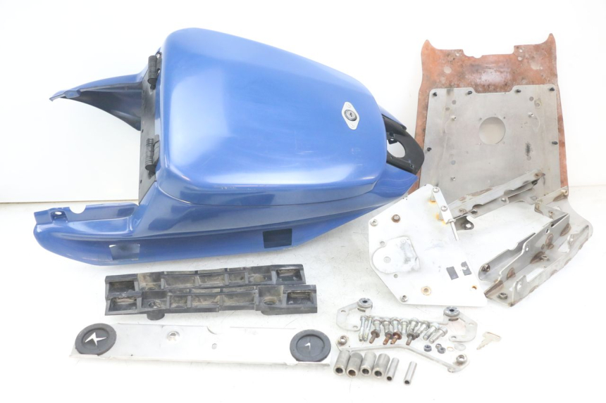 photo de CARENA POSTERIORE YAMAHA TDM ABS 900 (2002 - 2014)