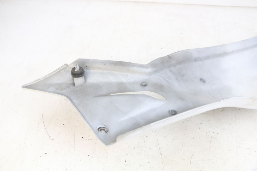photo de CARENAGE POSTERIORE YAMAHA YZF R THUNDERCAT 600 (1996 - 2003)