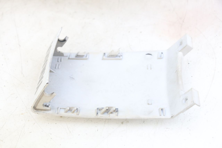 photo de CARENAGE POSTERIORE YAMAHA YZF R THUNDERCAT 600 (1996 - 2003)