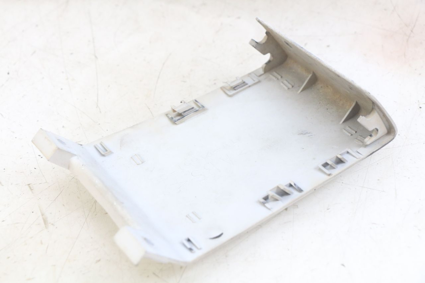 photo de CARENAGE POSTERIORE YAMAHA YZF R THUNDERCAT 600 (1996 - 2003)