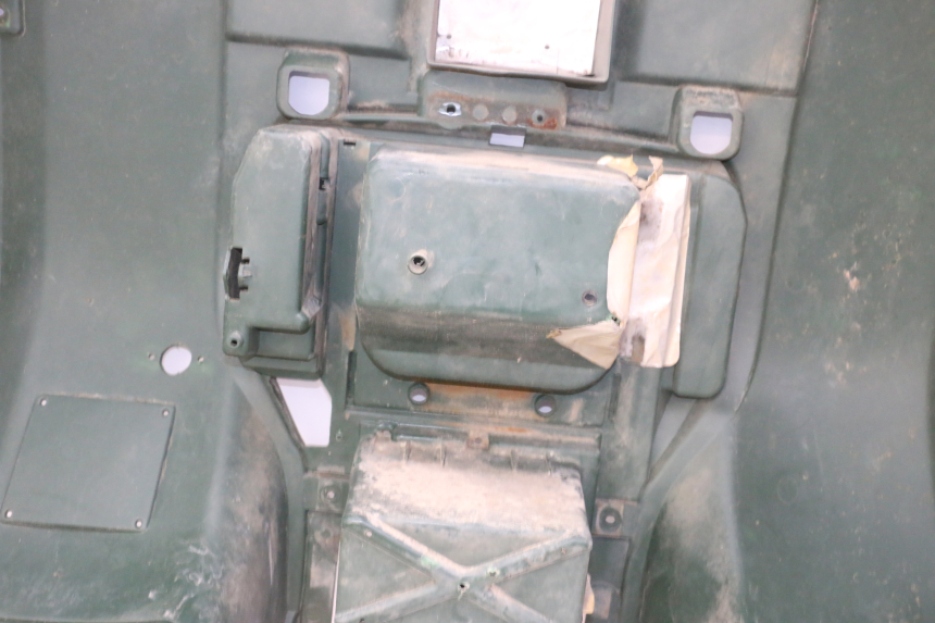 photo de CARENA POSTERIORE YAMAHA YFM BRUIN 350 (2003 - 2009)