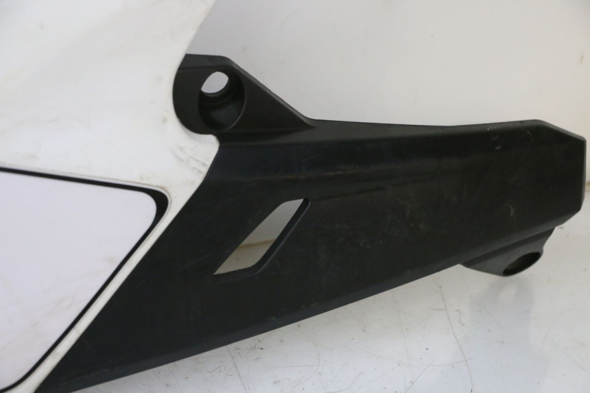 photo de CARENA POSTERIORE YAMAHA YZF YZ-F 450 (2014 - 2016)