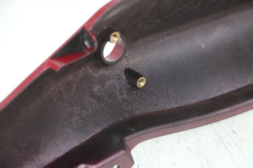 photo de CARENA POSTERIORE KAWASAKI ZR 7 750 (1999 - 2001) - Primo piano tecnico