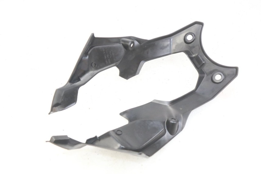 photo de CARENAGE RESERVOIR HONDA CB R 1000 (2018 - 2023)