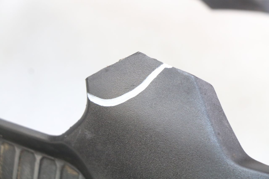 photo de CARENAGE RESERVOIR HONDA CB R 1000 (2018 - 2023)