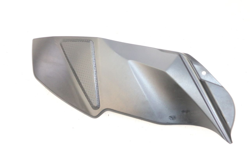 photo de CARROZZERIA SERBATOIO DESTRO SUZUKI GSR 750 (2011 - 2017)