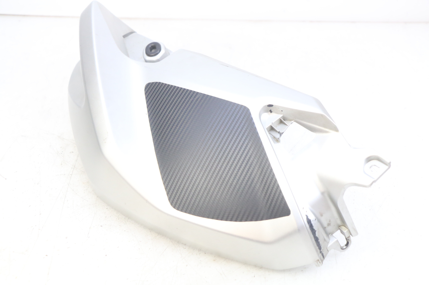 photo de CARENATURA SERBATOIO DESTRO YAMAHA MT ABS 125 (2014 - 2018)