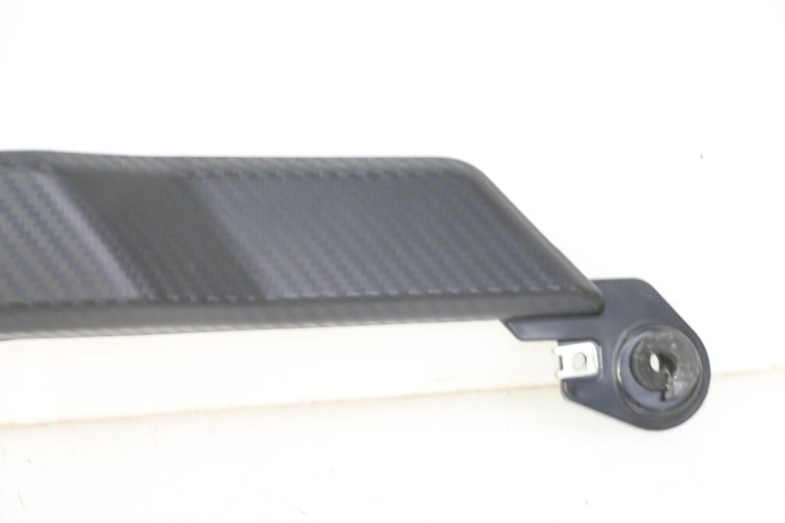 photo de SERBATOIO COPERCHIO SINISTRO KIDEN KD125-G 125 (2018 - 2022)