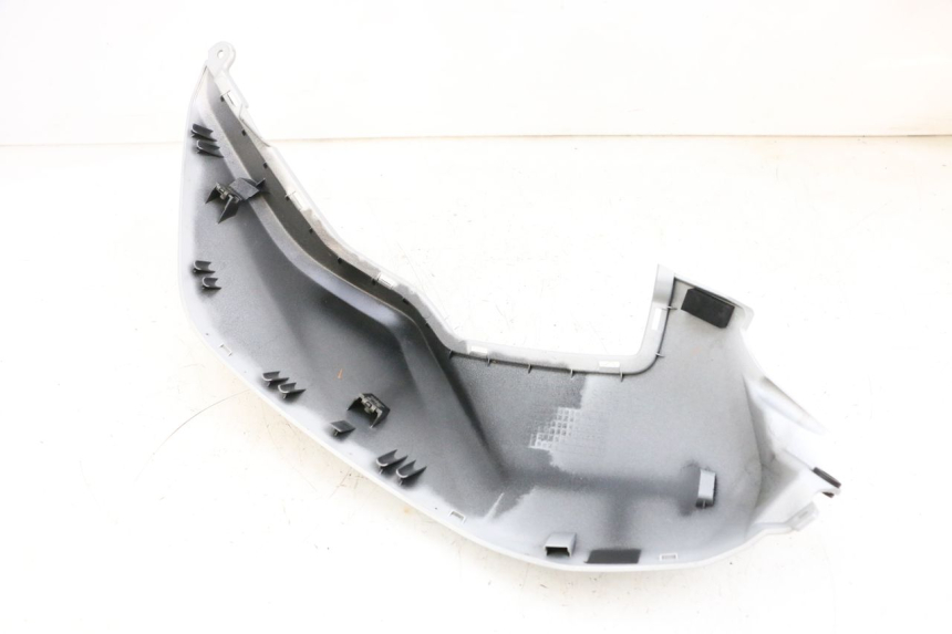 photo de SERBATOIO COPERCHIO SINISTRO YAMAHA MT-07 MT07 ABS 700 (2018 - 2020) - Dettagli dei punti di fissaggio