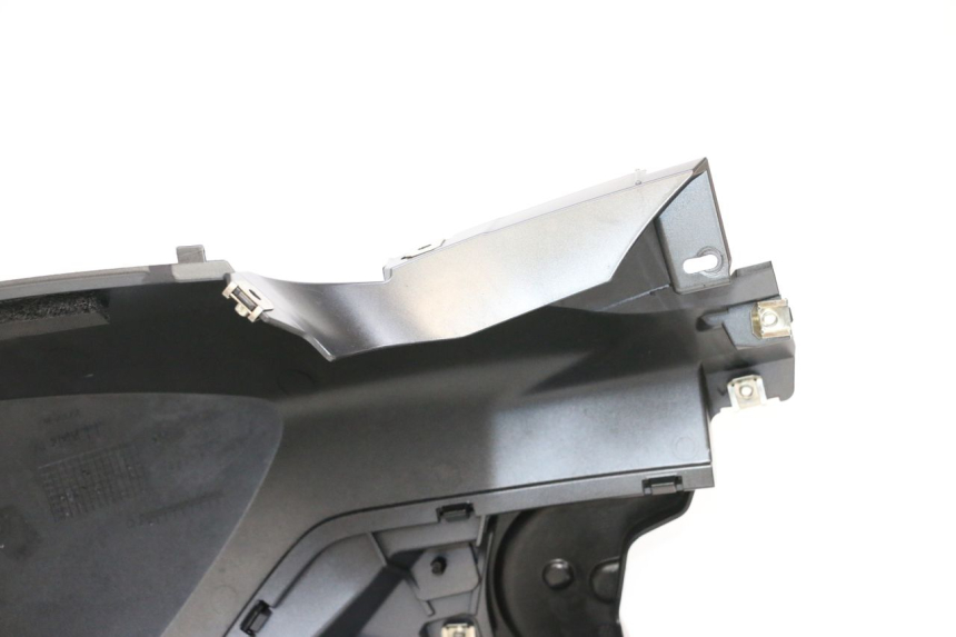 photo de SERBATOIO COPERCHIO SINISTRO BMW R GS 1250 (2021 - 2024) - Dettagli dei punti di fissaggio