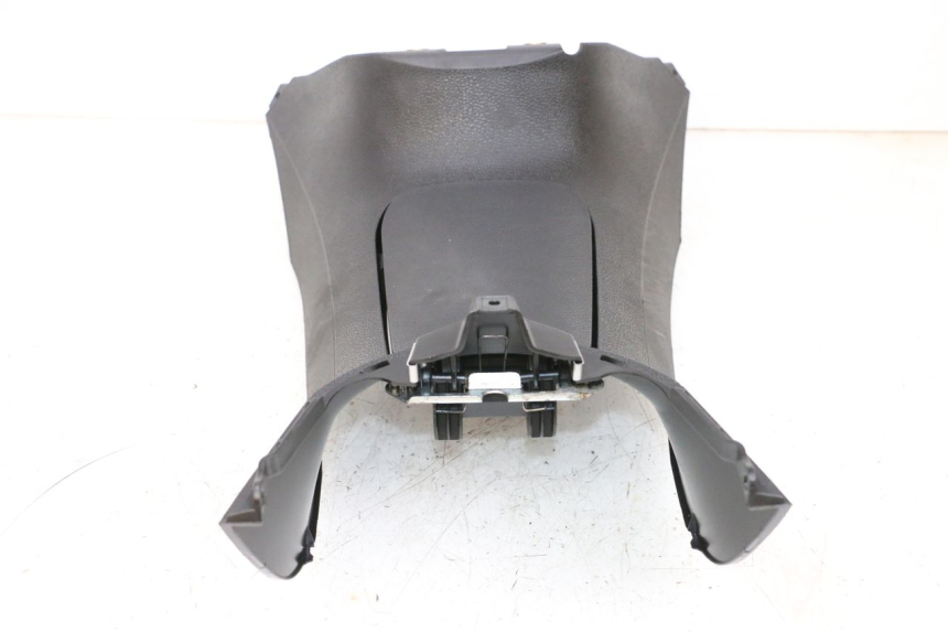 photo de SERBATOIO COPERCHIO PIAGGIO MP3 HPE 300 (2019 - 2026) - Primo piano ad alta risoluzione