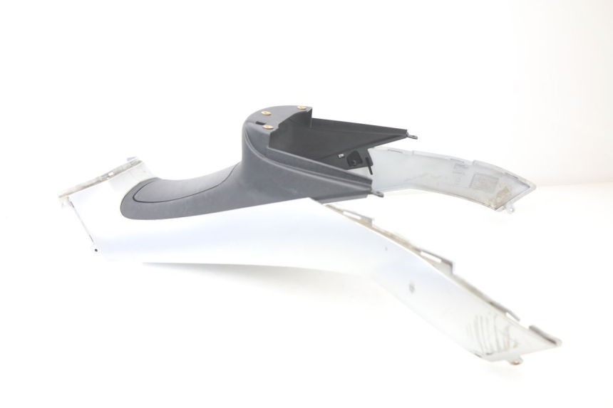 photo de Carena serbatoio PIAGGIO MP3 LT 300 (2010 - 2016) - Caratteristiche distintive