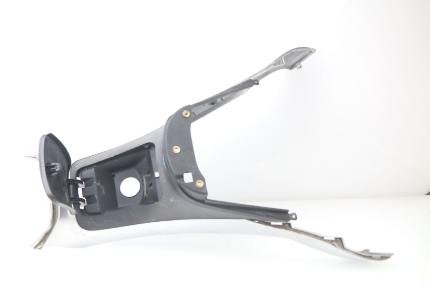 photo de CARENATURA SERBATOIO PIAGGIO MP3 LT 400 (2007 - 2012)