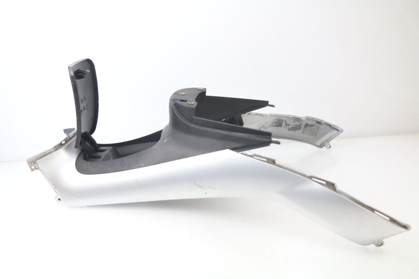 photo de CARENATURA SERBATOIO PIAGGIO MP3 LT 400 (2007 - 2012)