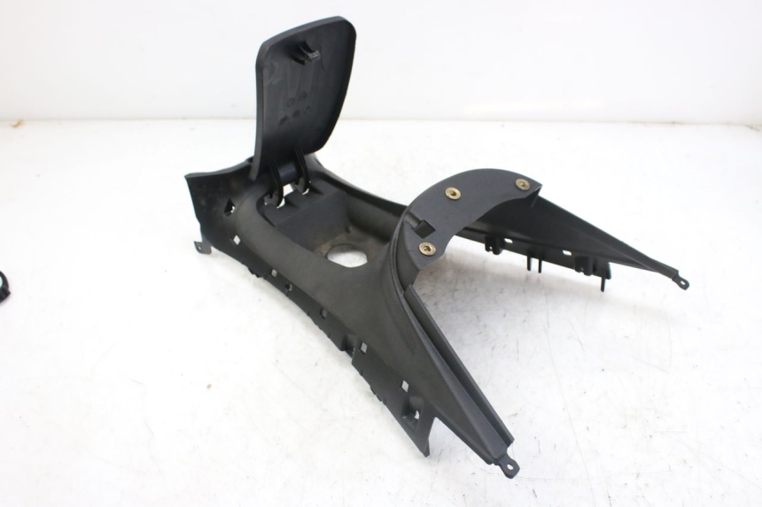 photo de CARENAGE RESERVOIR PIAGGIO MP3 RL 250 (2007 - 2010)