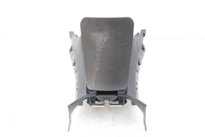 photo de CARENAGE RESERVOIR PIAGGIO MP3 500 (2014 - 2016)