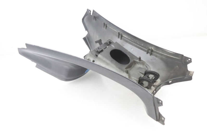 photo de CARENAGE RESERVOIR PIAGGIO XEVO - X EVO 125 (2007 - 2016)