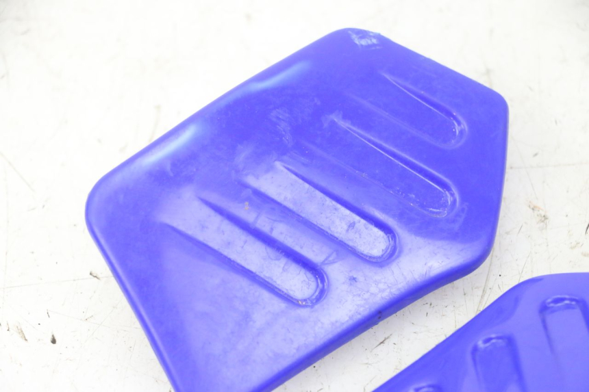 photo de CARENAGE RESERVOIR YAMAHA PW 50 (1984 - 2020)