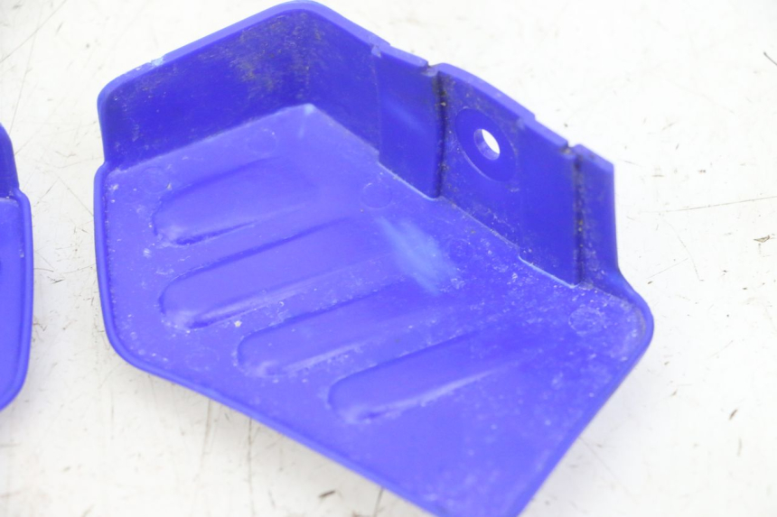 photo de CARENAGE RESERVOIR YAMAHA PW 50 (1984 - 2020)