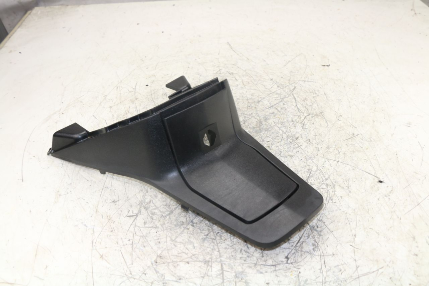 photo de CARENATURA SERBATOIO PEUGEOT SATELIS 400 (2007 - 2013)