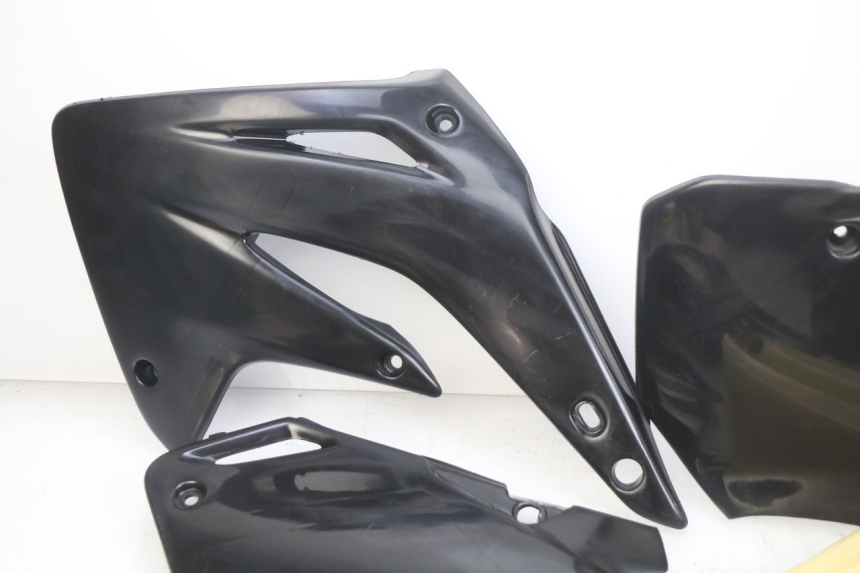 photo de CARROZZERIA CARENA COMPLETA HONDA CR 80 (2001 - 2003)
