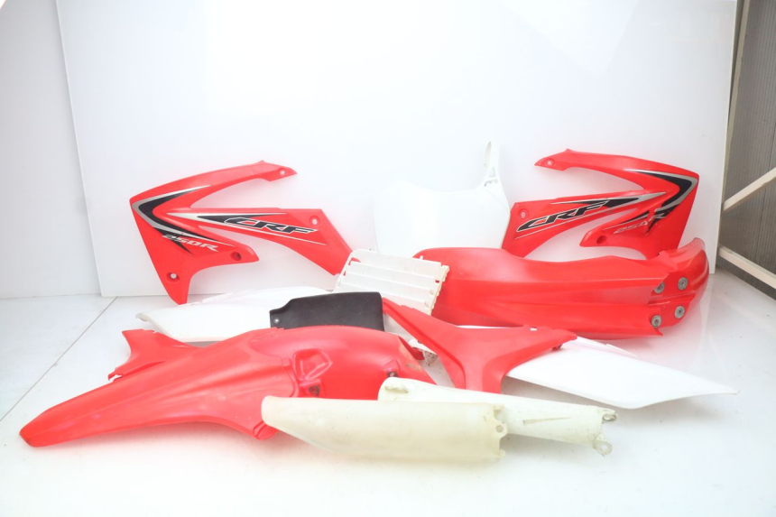 photo de CARROZZERIA CARENA COMPLETA HONDA CRF 250 (2013 - 2016)