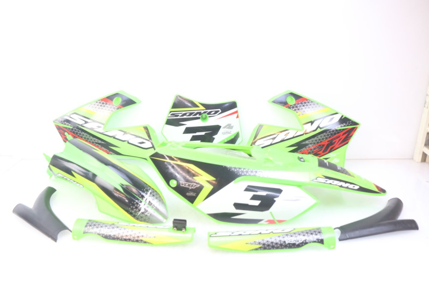 photo de CARROZZERIA CARENA COMPLETA APOLLO RFZ 150