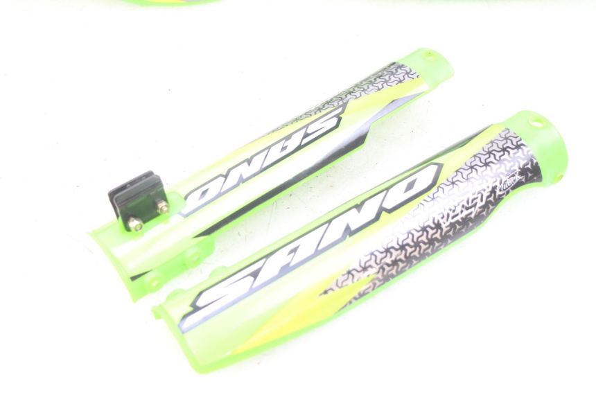 photo de CARROZZERIA CARENA COMPLETA APOLLO RFZ 150