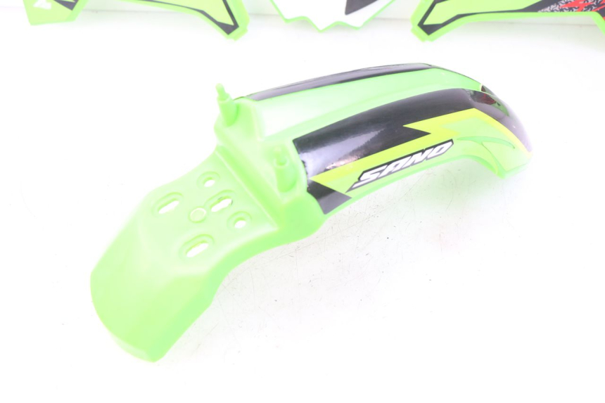 photo de CARROZZERIA CARENA COMPLETA APOLLO RFZ 150