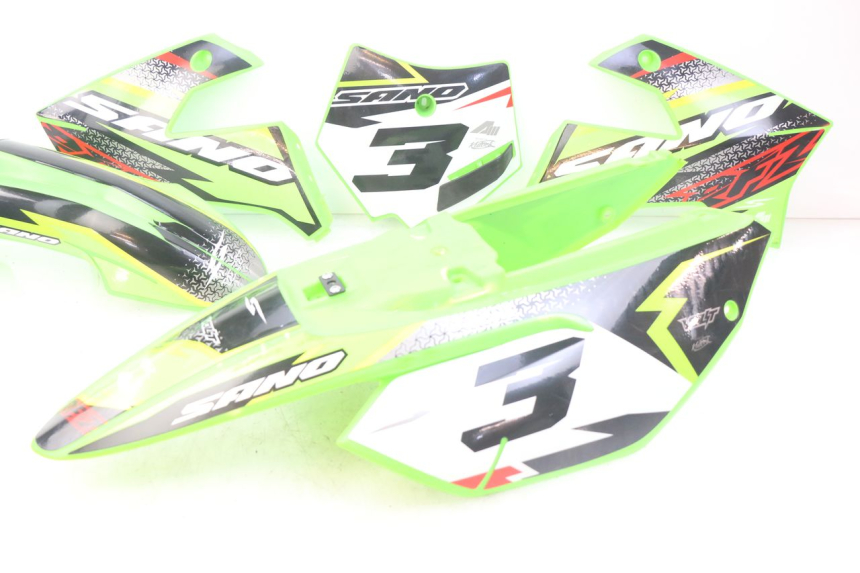 photo de CARROZZERIA CARENA COMPLETA APOLLO RFZ 150