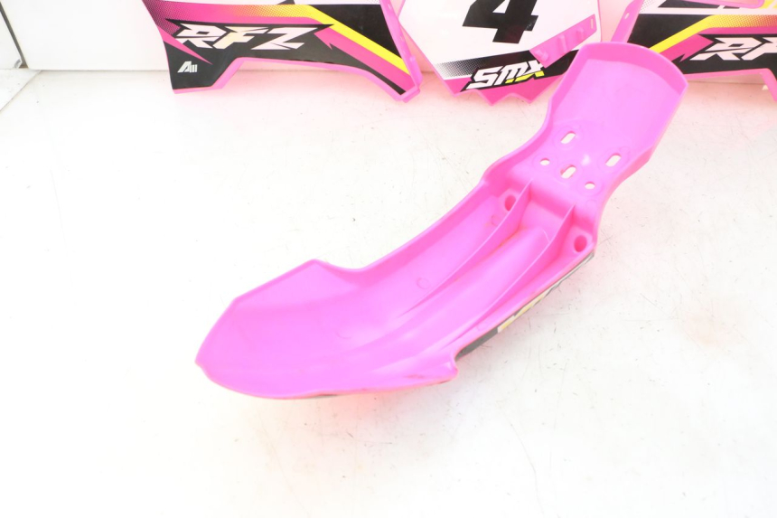 photo de CARROZZERIA CARENA COMPLETA APOLLO RFZ 150