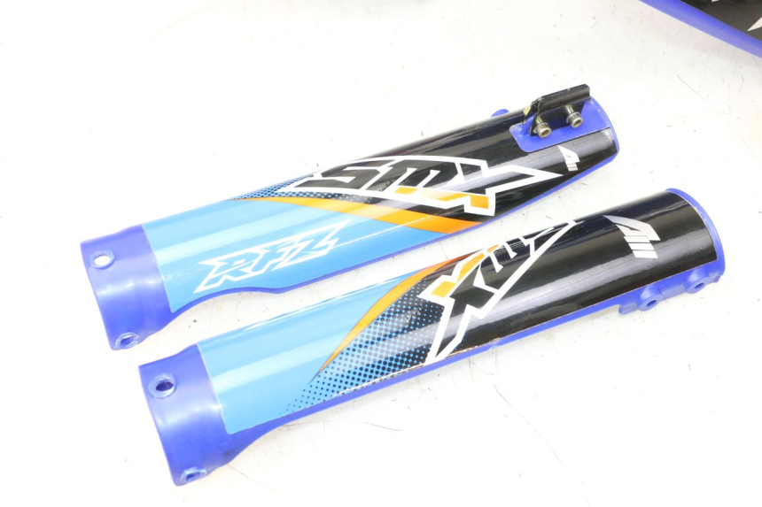 photo de CARROZZERIA CARENA COMPLETA APOLLO RFZ 125
